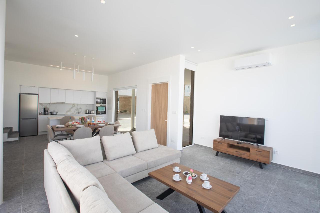 Vie Bleu 3 Bedroom Pousada Protaras