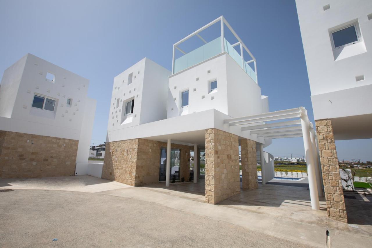 Vie Bleu 3 Bedroom