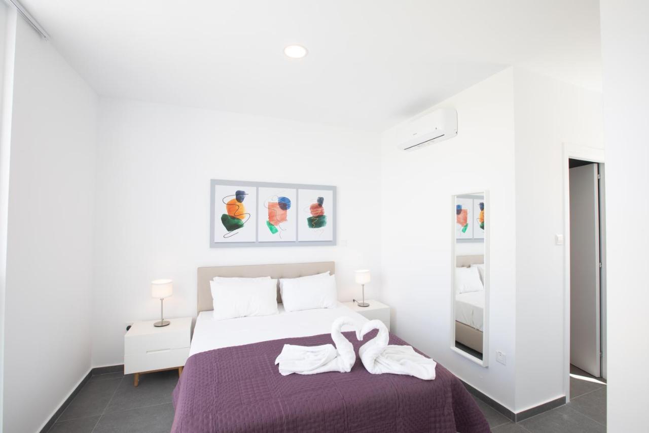 Vie Bleu 3 Bedroom