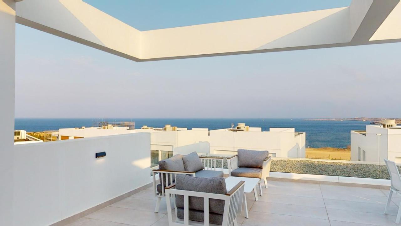Periyiali Konnos Villa