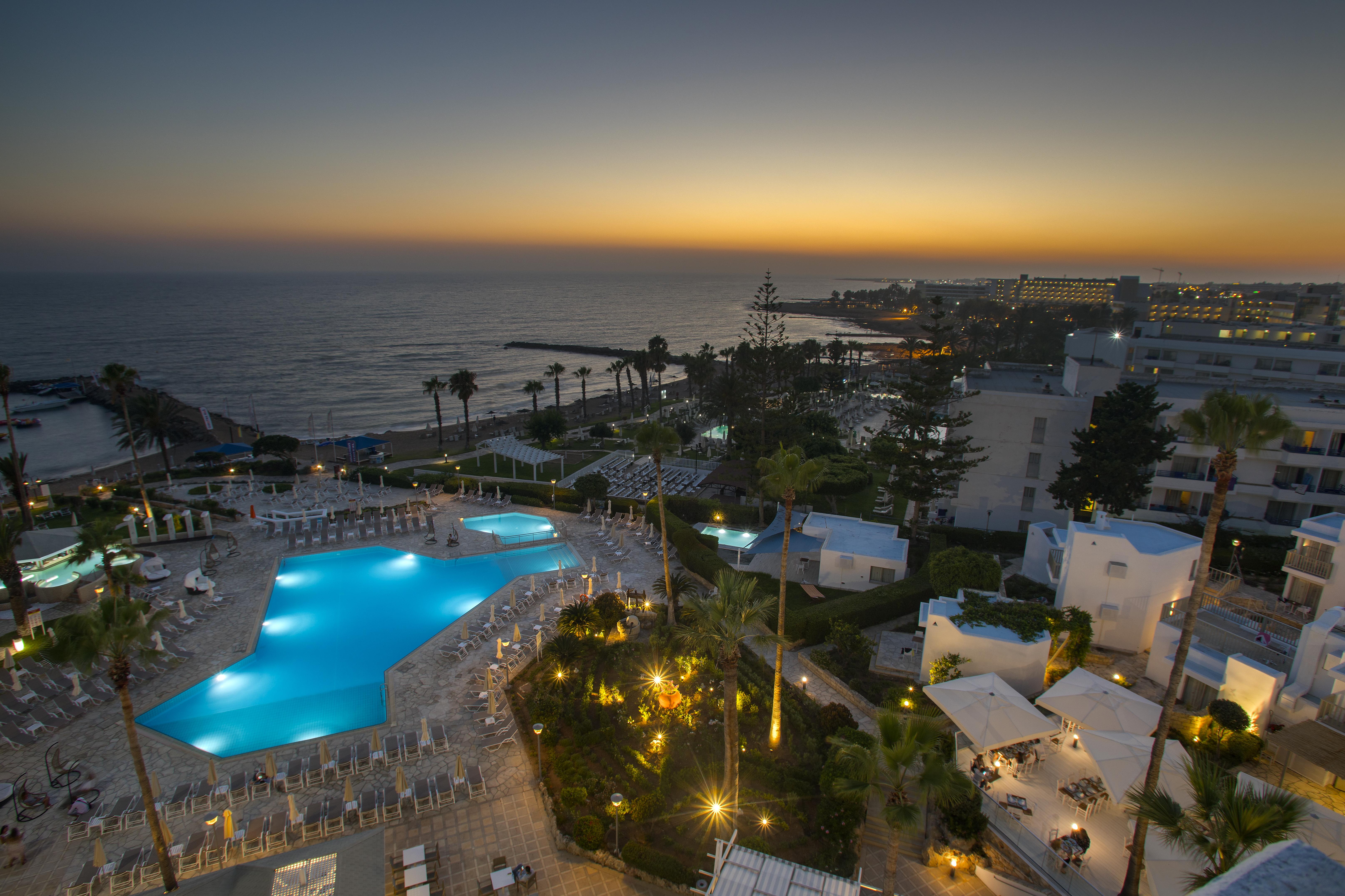 Leonardo Plaza Cypria Maris & (adults Only)