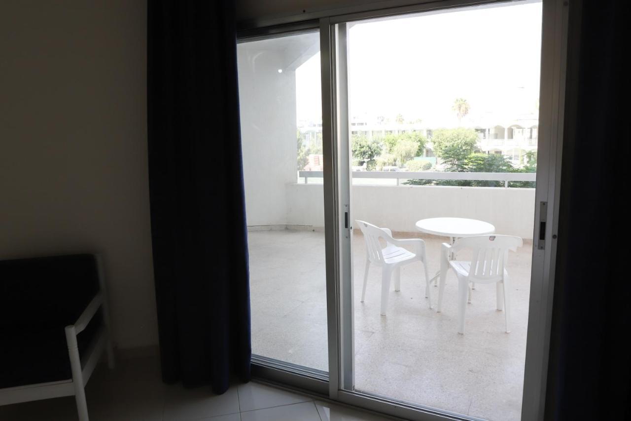 Center Apartment *