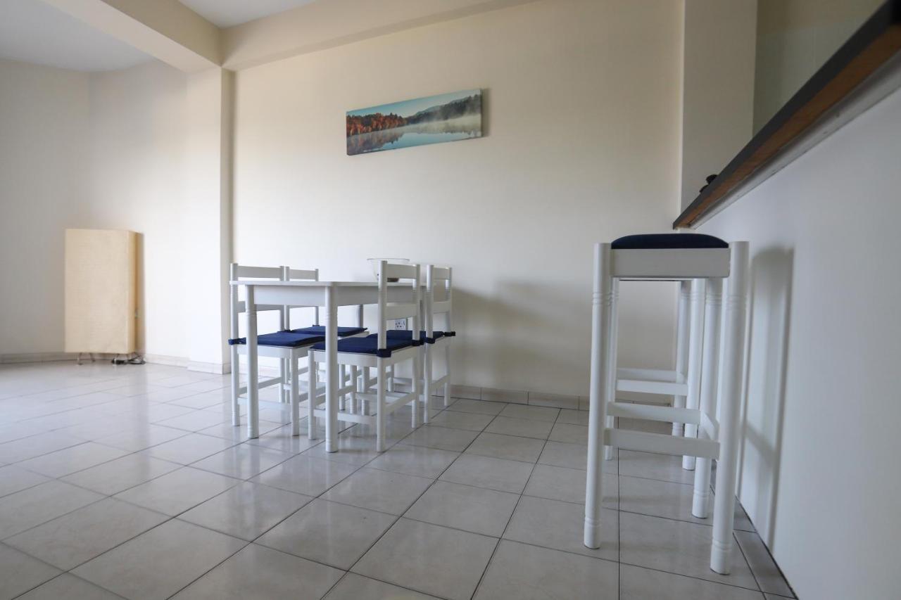 Apartment Center *