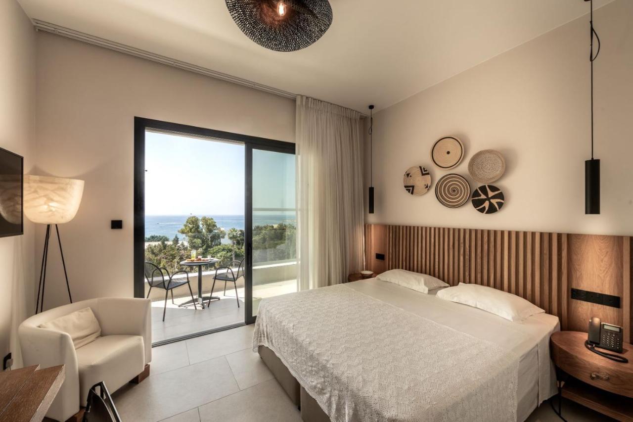 Anemi & 4* Paphos