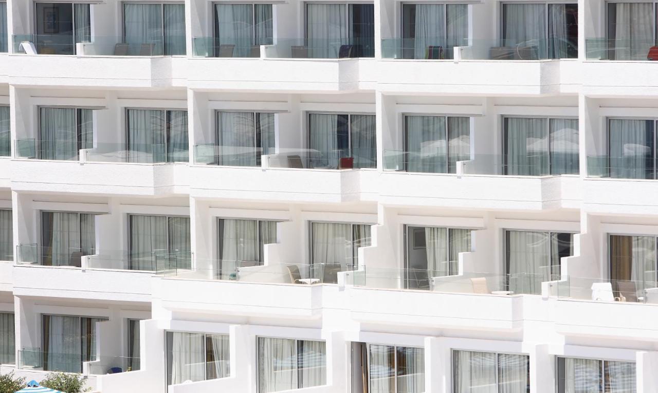 Odessa 4*