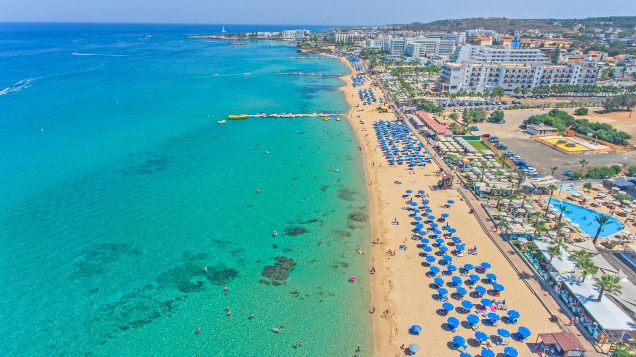 Odessa Hotel 4*