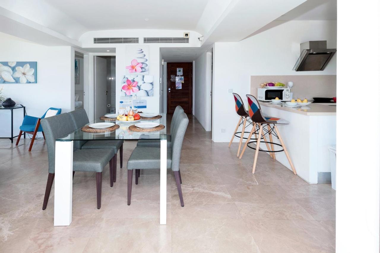Marisol - Beachfront Apartment Protaras