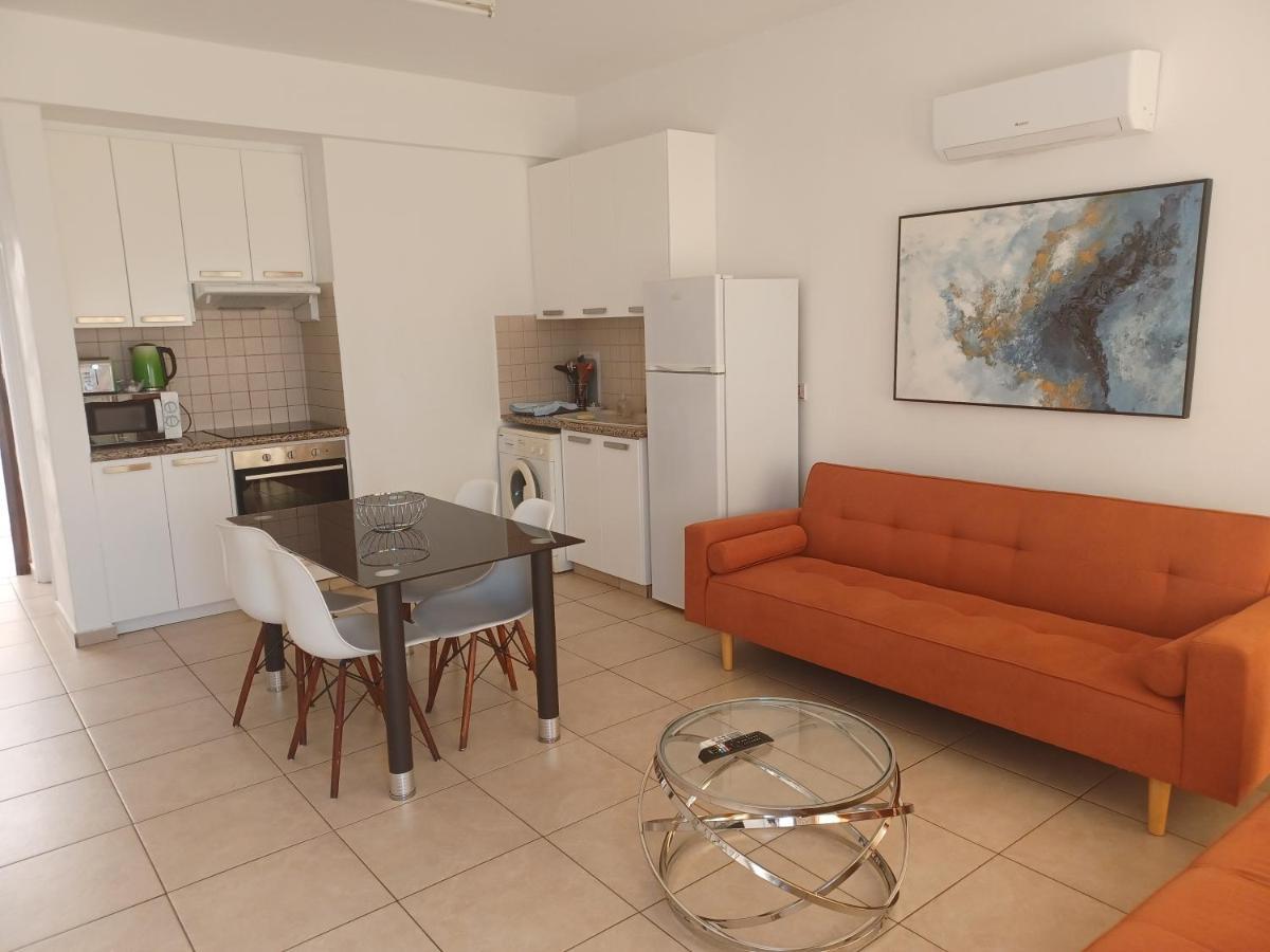 Apartment King's Holiday
