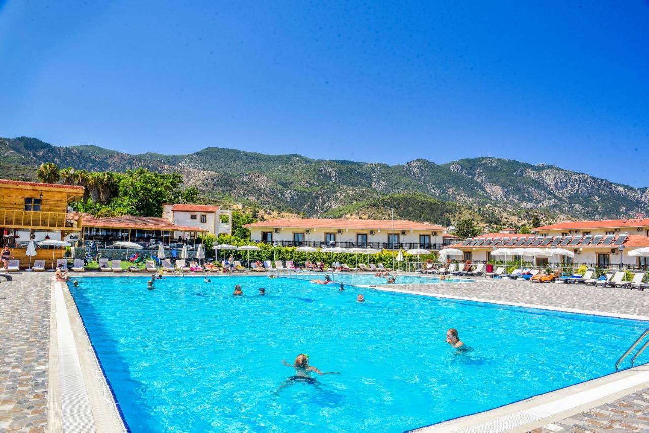 Hotel Riverside Garden & Suna's Club Krini