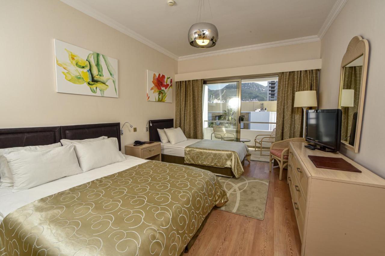 Jasmine Court & Casino