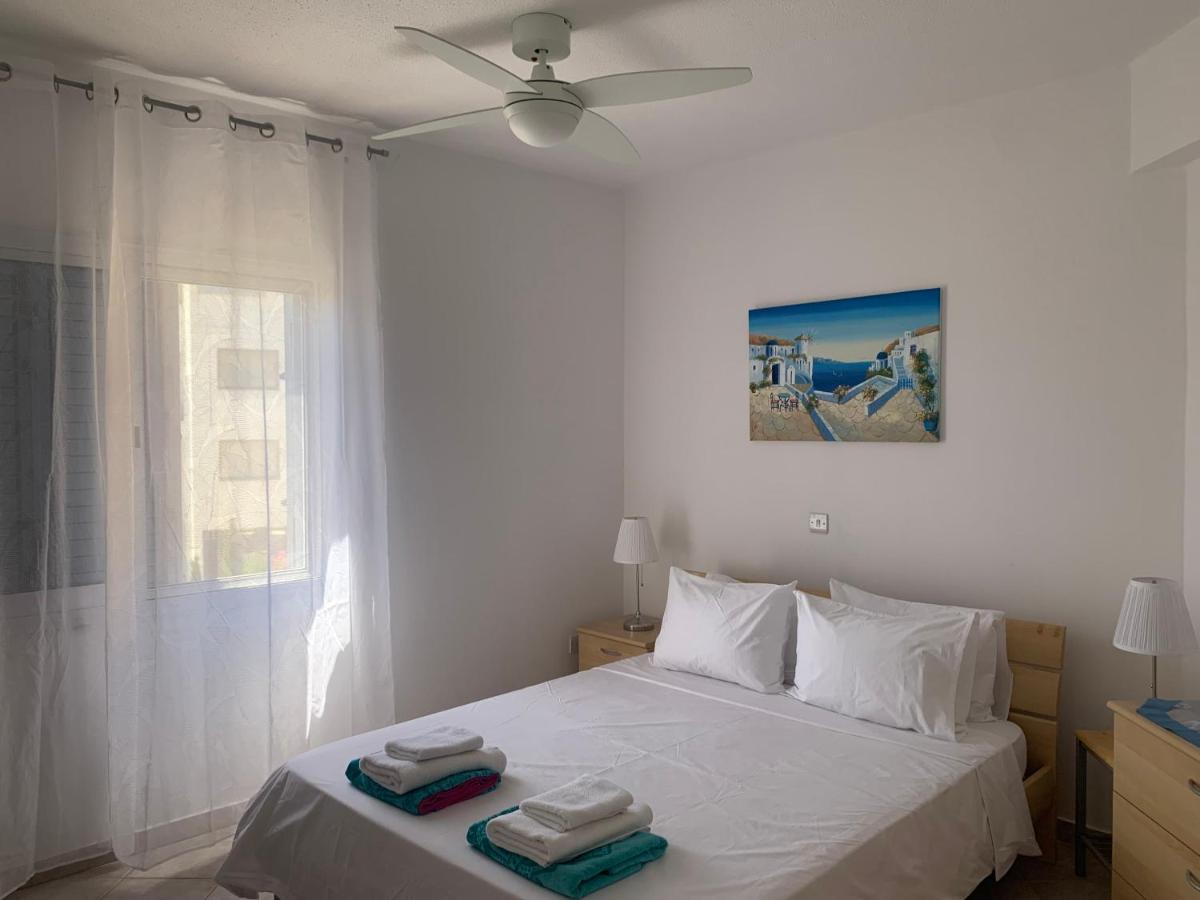 Apartment Kings Palace - Stylish, Modern 2 Bed With Sea Views Paphos