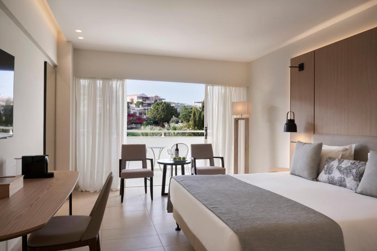 Hotel Atlantica Bay - Adults Only Limassol
