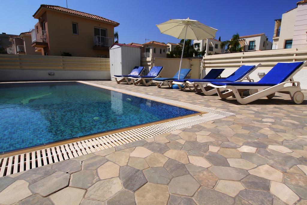 Villa Maouris