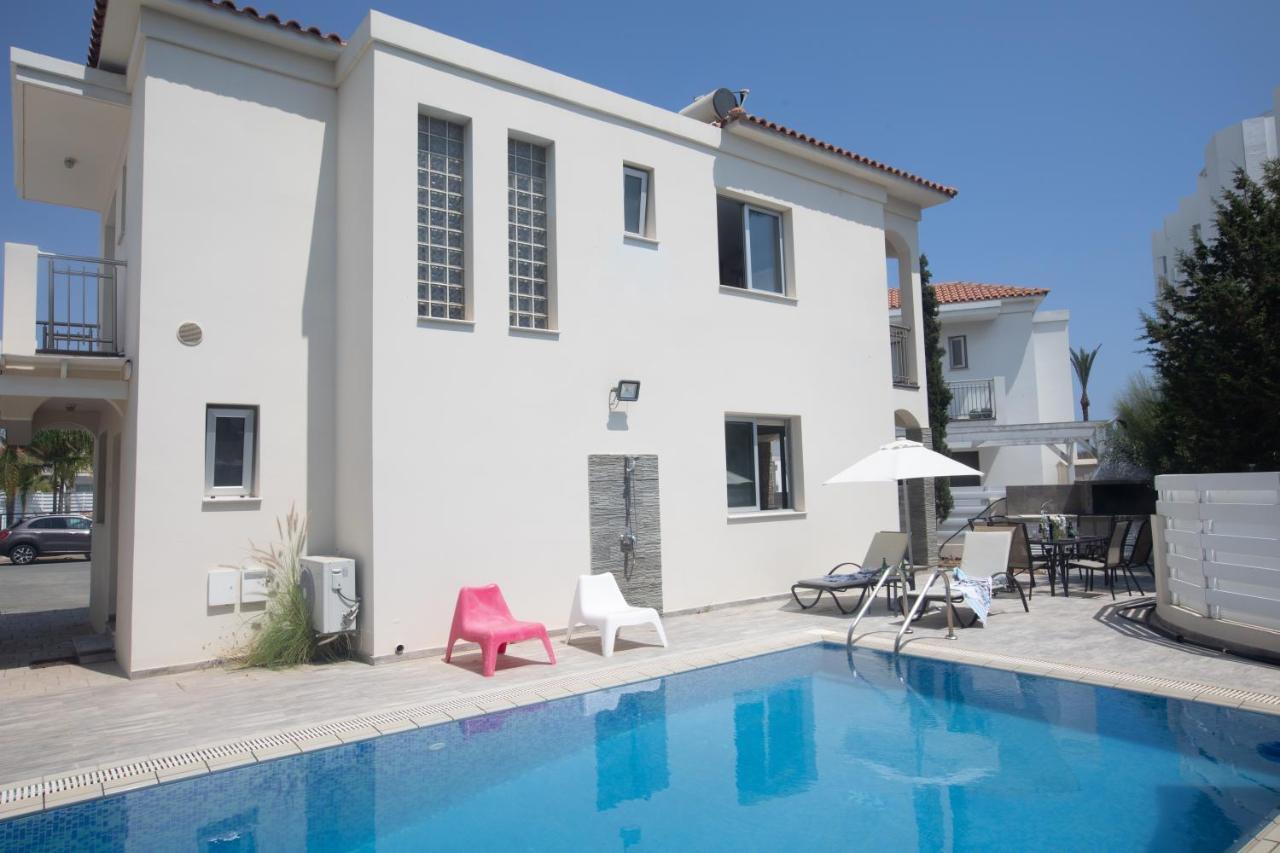 Villa Pelagos 8 Protaras