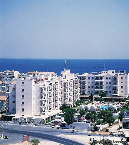 Aparthotel Crown Elamaris Protaras