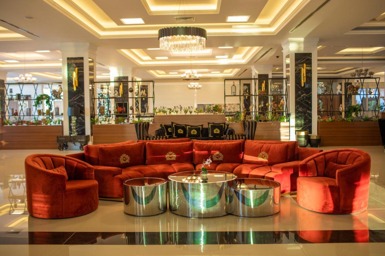 Hotel Mc Palace & Convention *