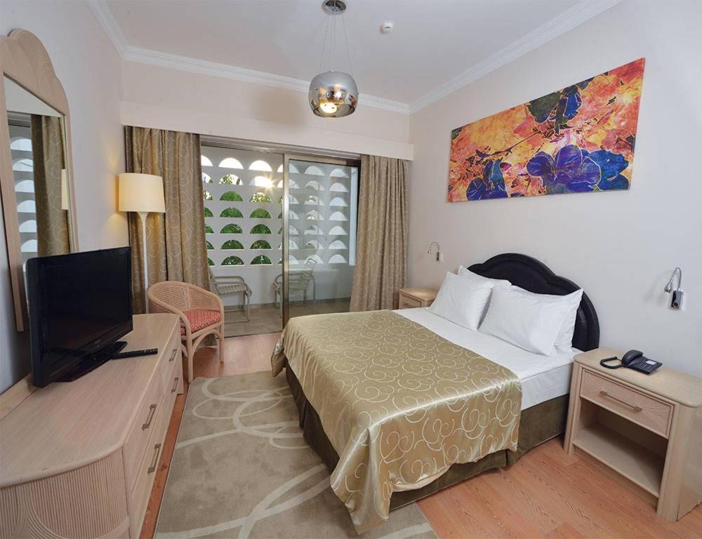 Hotel Jasmine Court & Casino Kyrenia (Northern Cyprus)