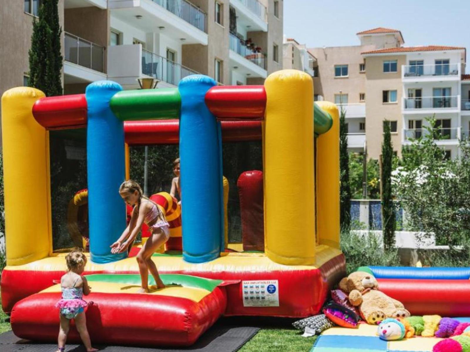 Elysia Park Apartment