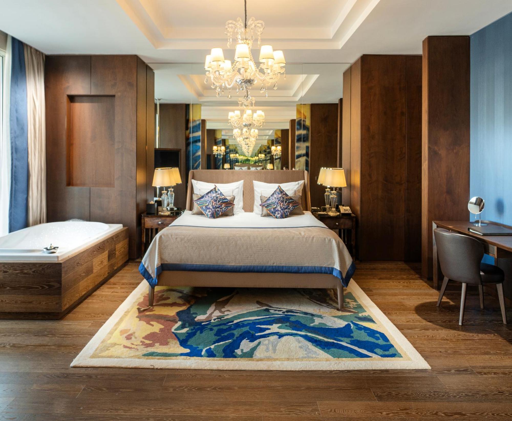 Kaya Palazzo & Casino Resort 5*