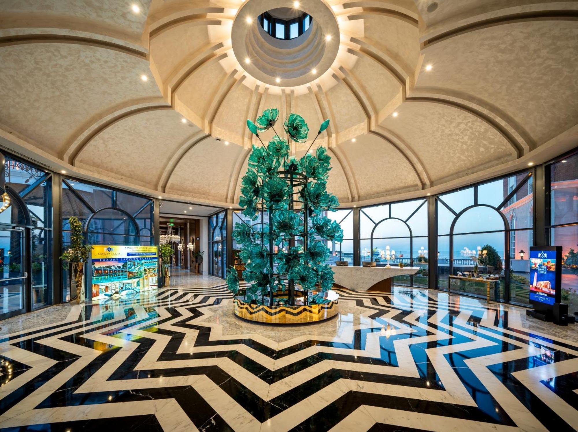 Kaya Palazzo & Casino Resort 5*
