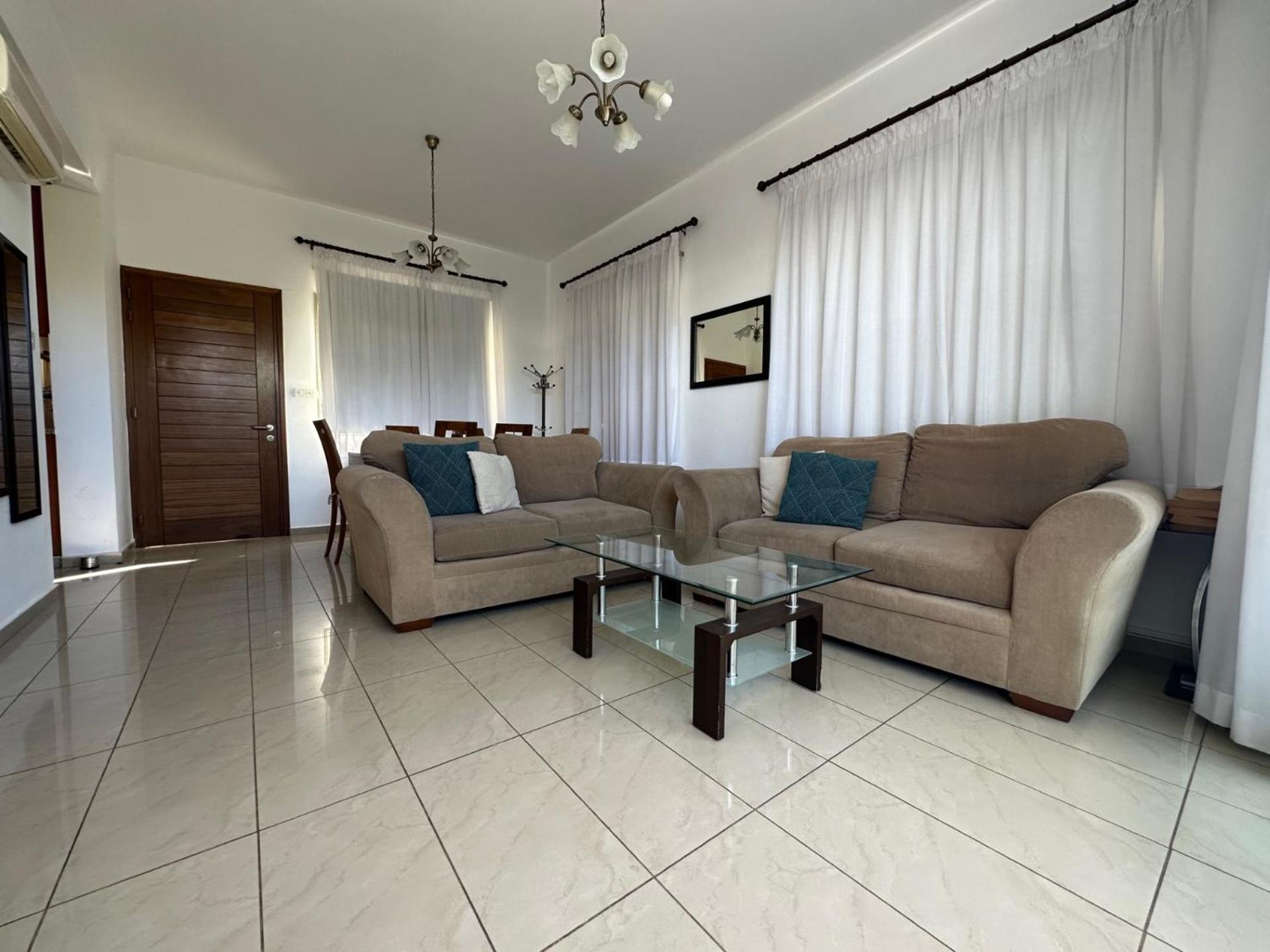 Apartment King's Holiday *
