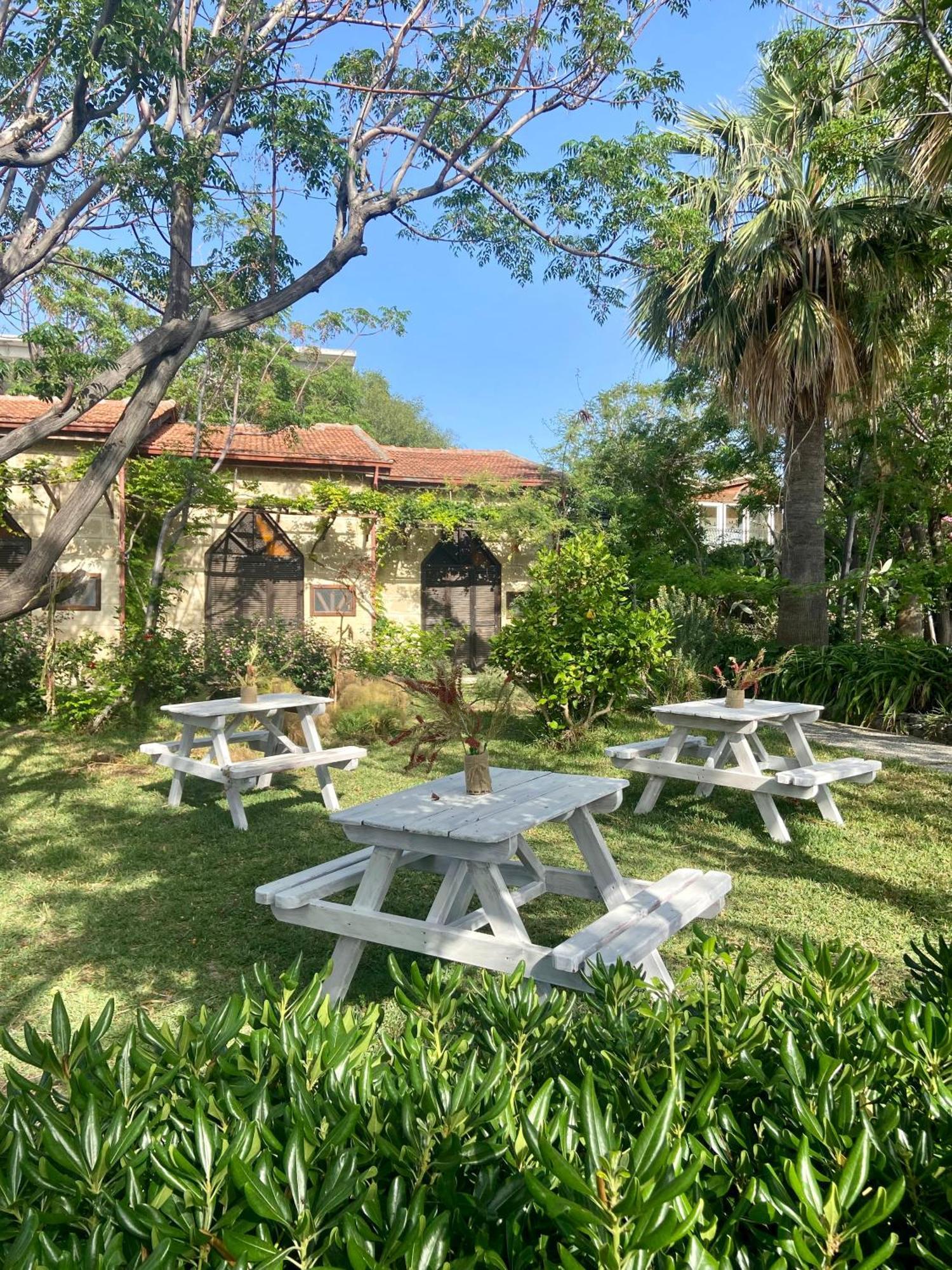 Riviera Beach Resort