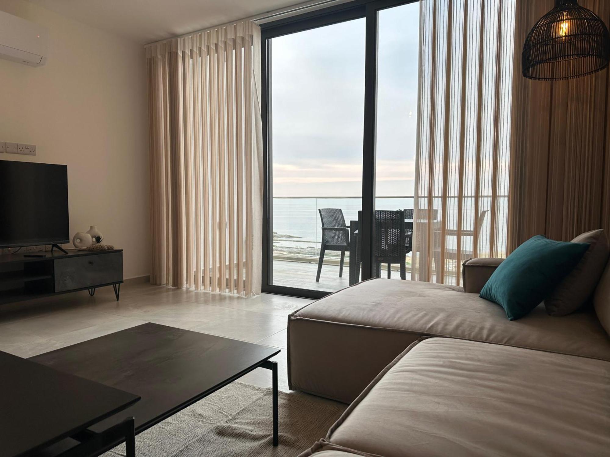 Penthouse I Sjokanten Pa Dejablue Kyrenia (Northern Cyprus)
