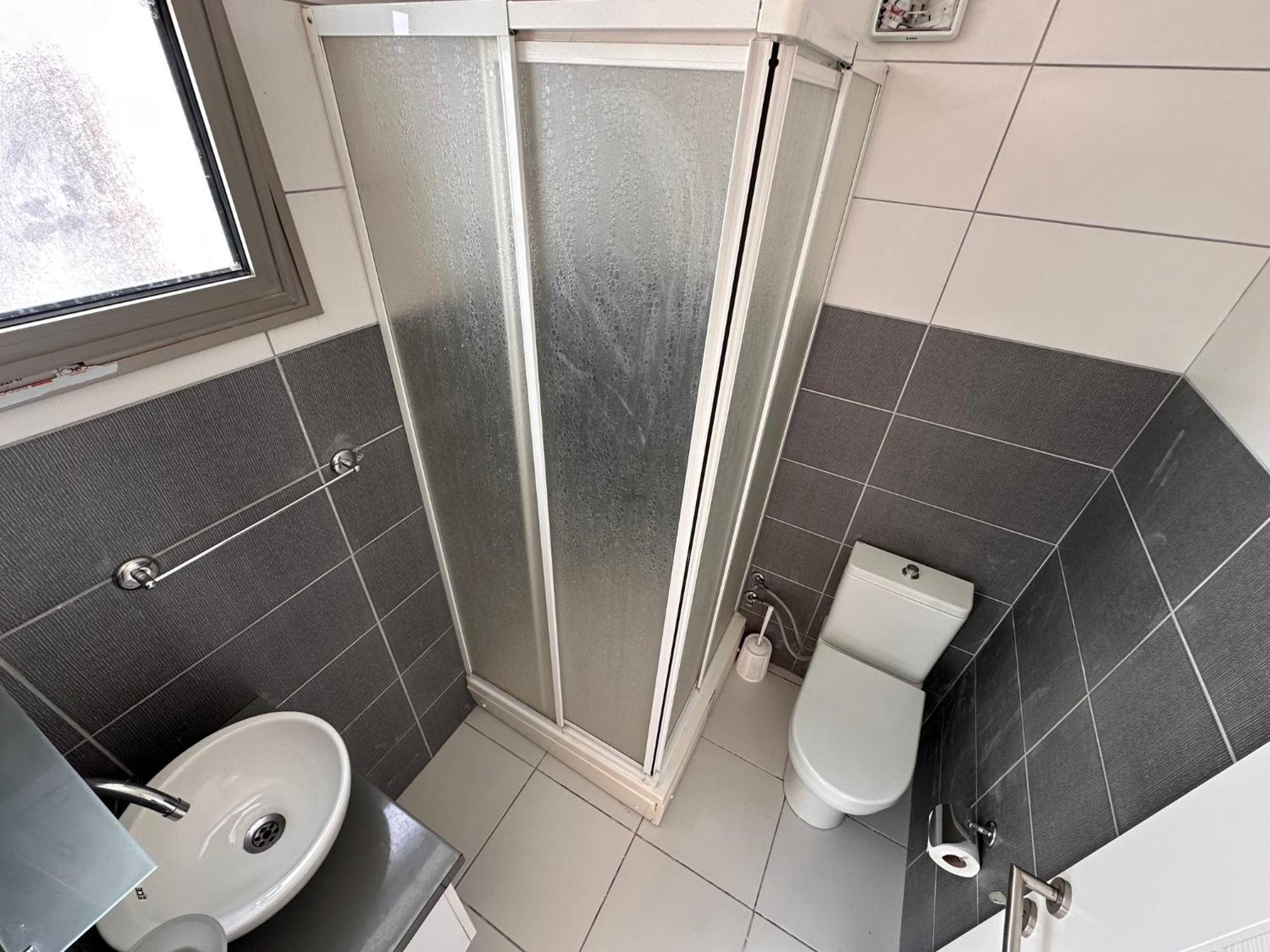 Kyrenia Center Penthouse * Kyrenia (Northern Cyprus)