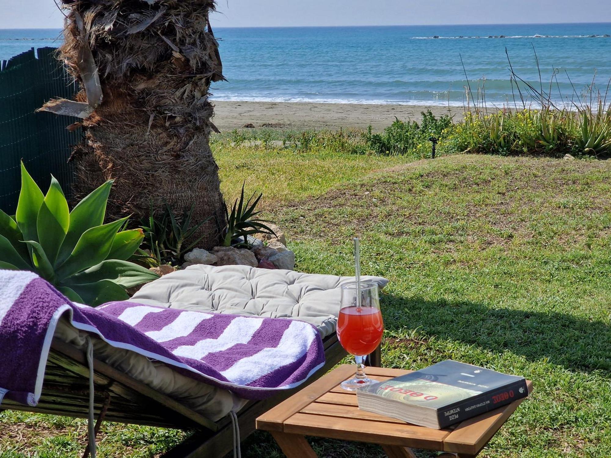 Villa Ammos Beachfront Paradise Larnaca