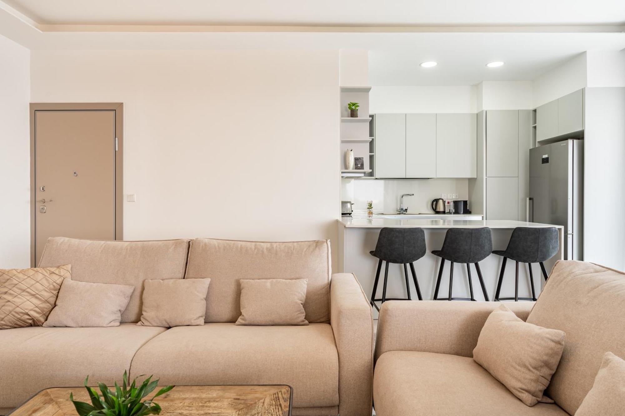 Yamas Urban Living Zakaki Pool Penthouses &