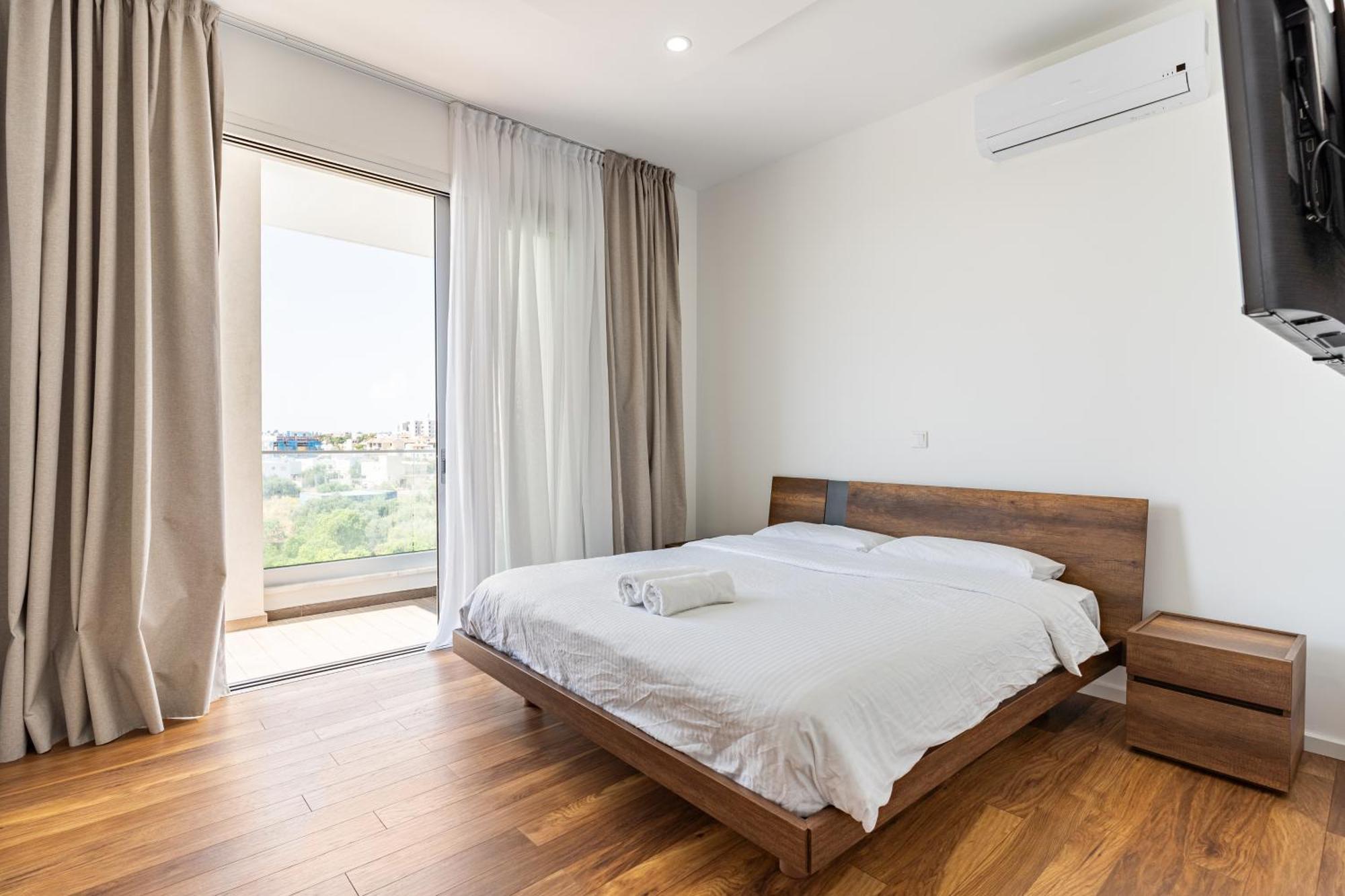 Apartment Yamas Urban Living Zakaki Pool Penthouses & *