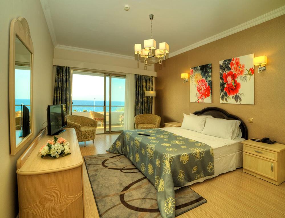 Jasmine Court & Casino 5* Kyrenia (Northern Cyprus)
