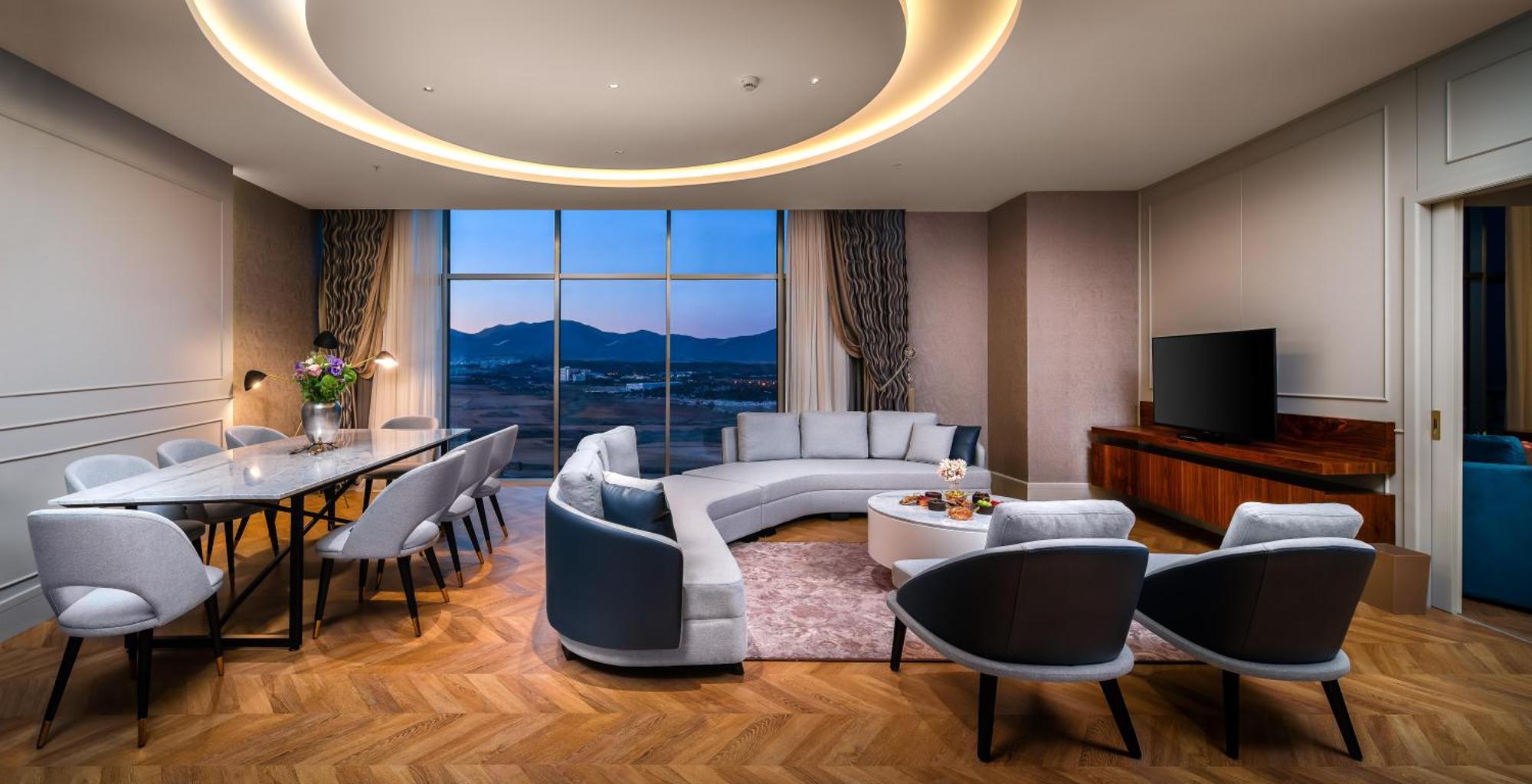 Concorde Tower & Casino Hotel 5*