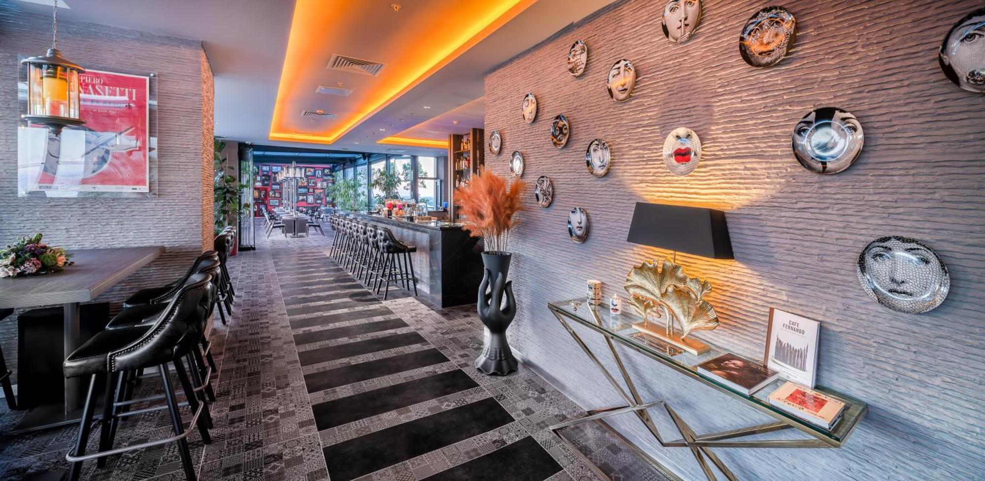 Concorde Tower & Casino Hotel 5*