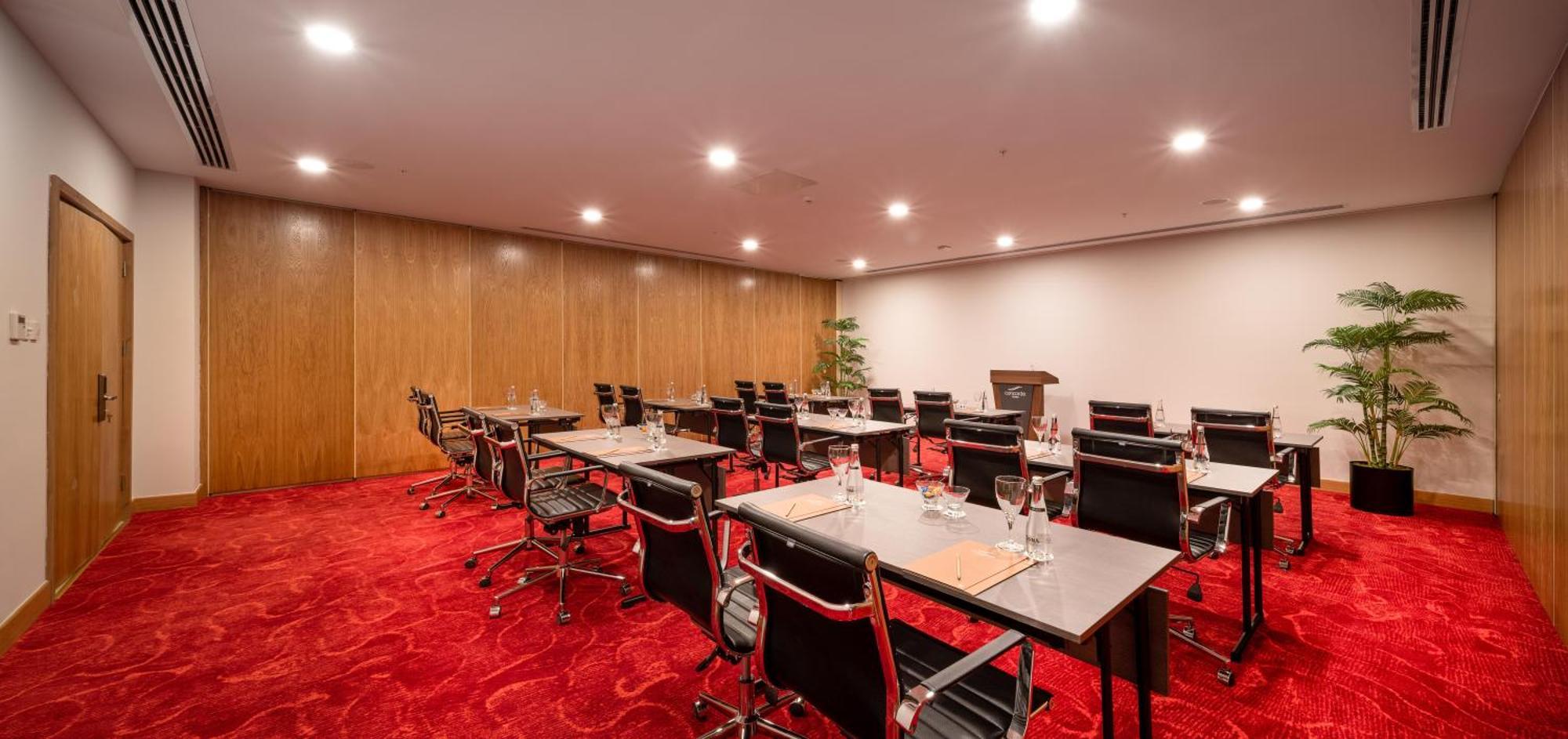 Concorde Tower & Casino 5* Nicosia