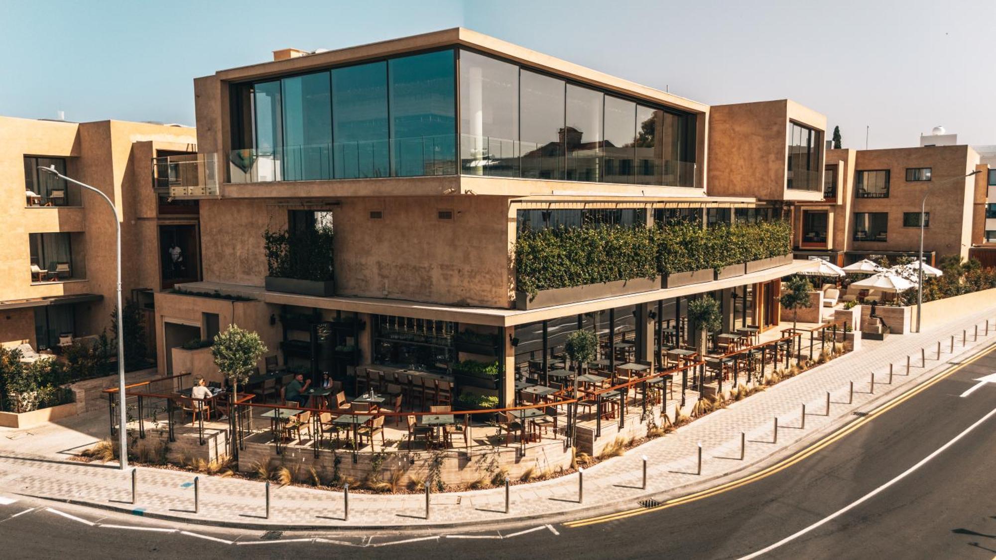 M Boutique - Designed For Adults 5*