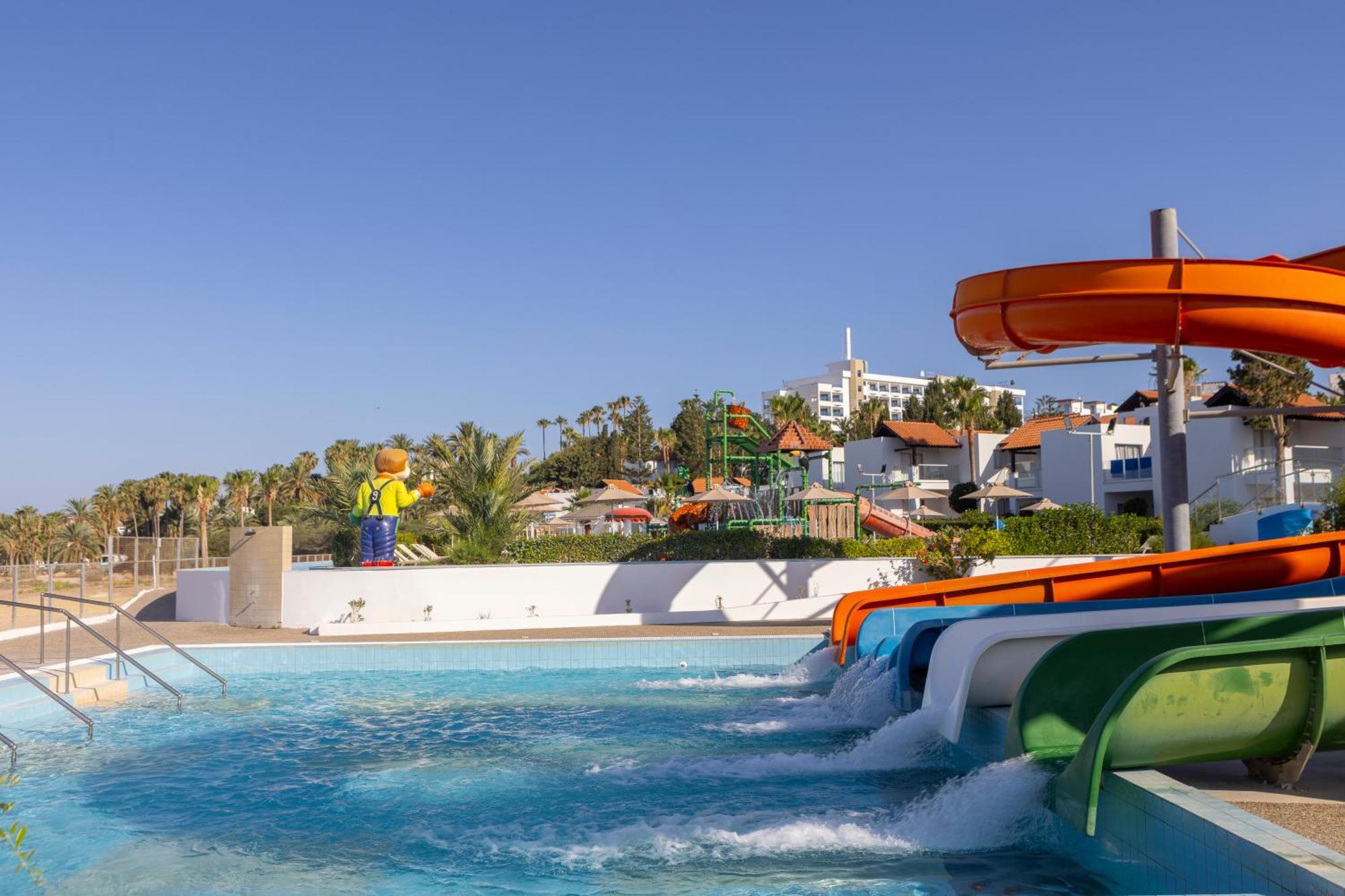 Resort Kapetanios Aqua 4*