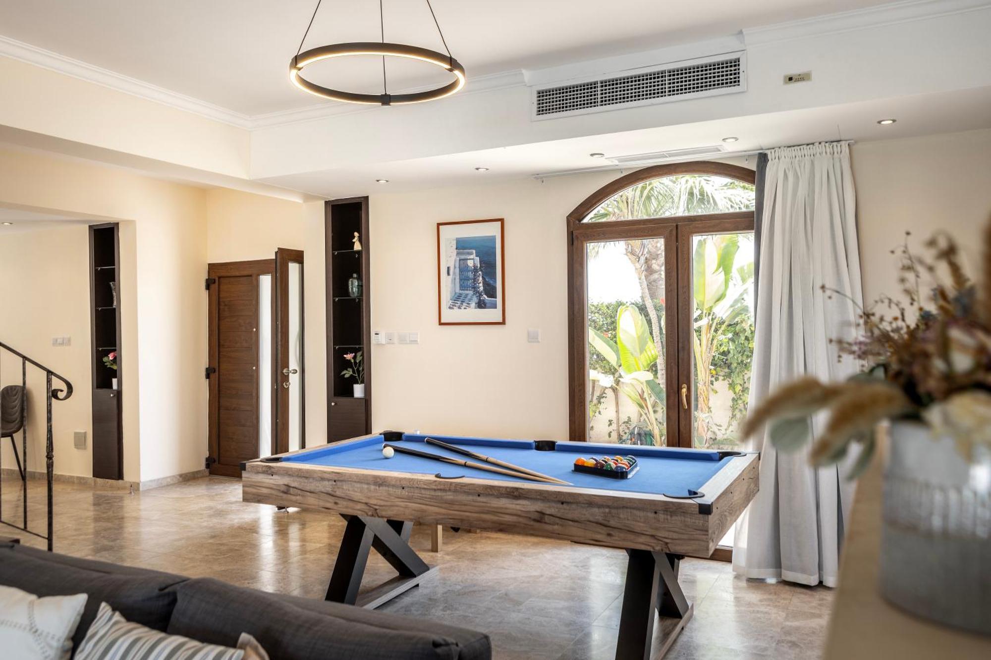 Sunnyvillas: 4br Seafront Villa*private Pool*bw44 *