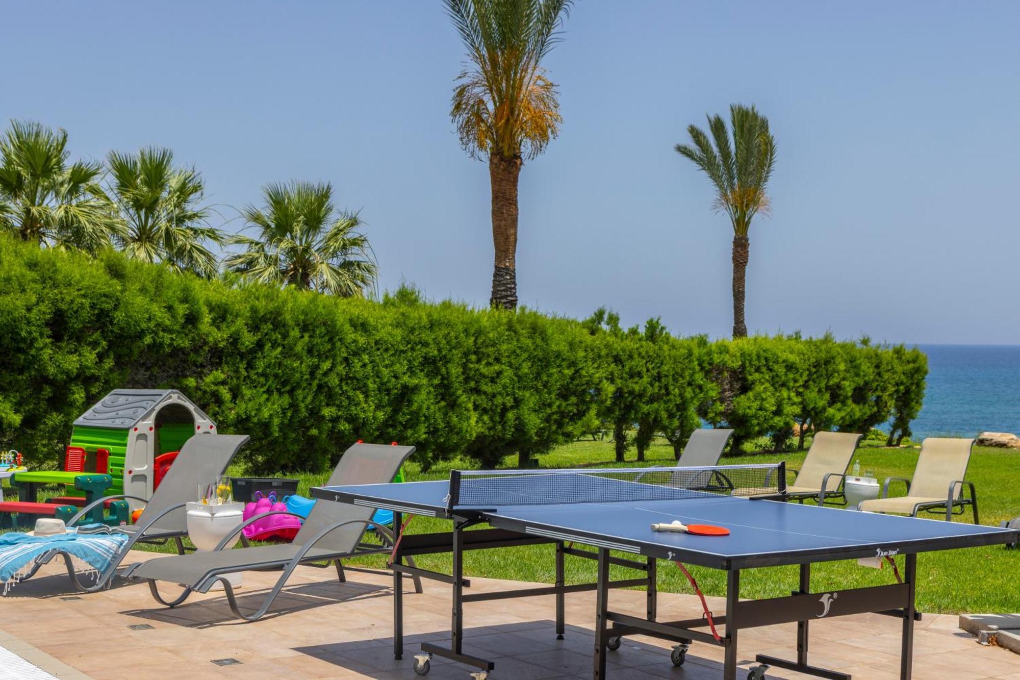 Sunnyvillas: 4br Seafront Villa*private Pool*bw44 Villa