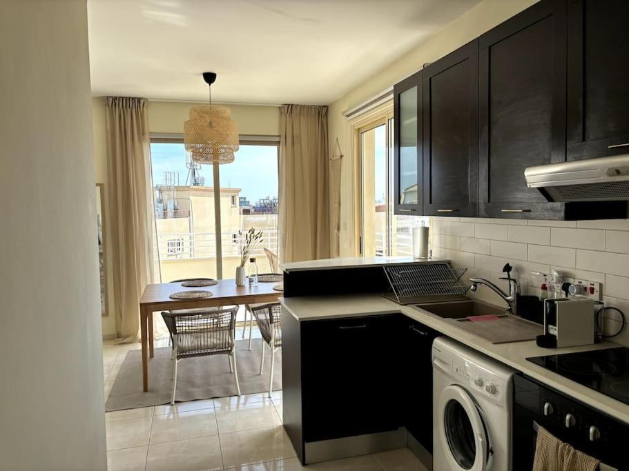 Palm View With Private Rooftop Apartamento