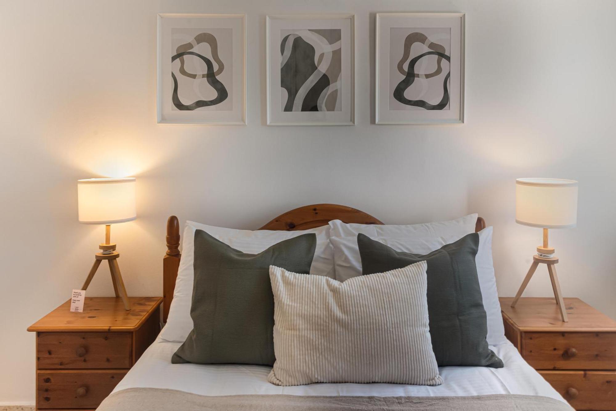 Phaedrus Living Seaview Phinikoudes Flat Apartment Larnaca