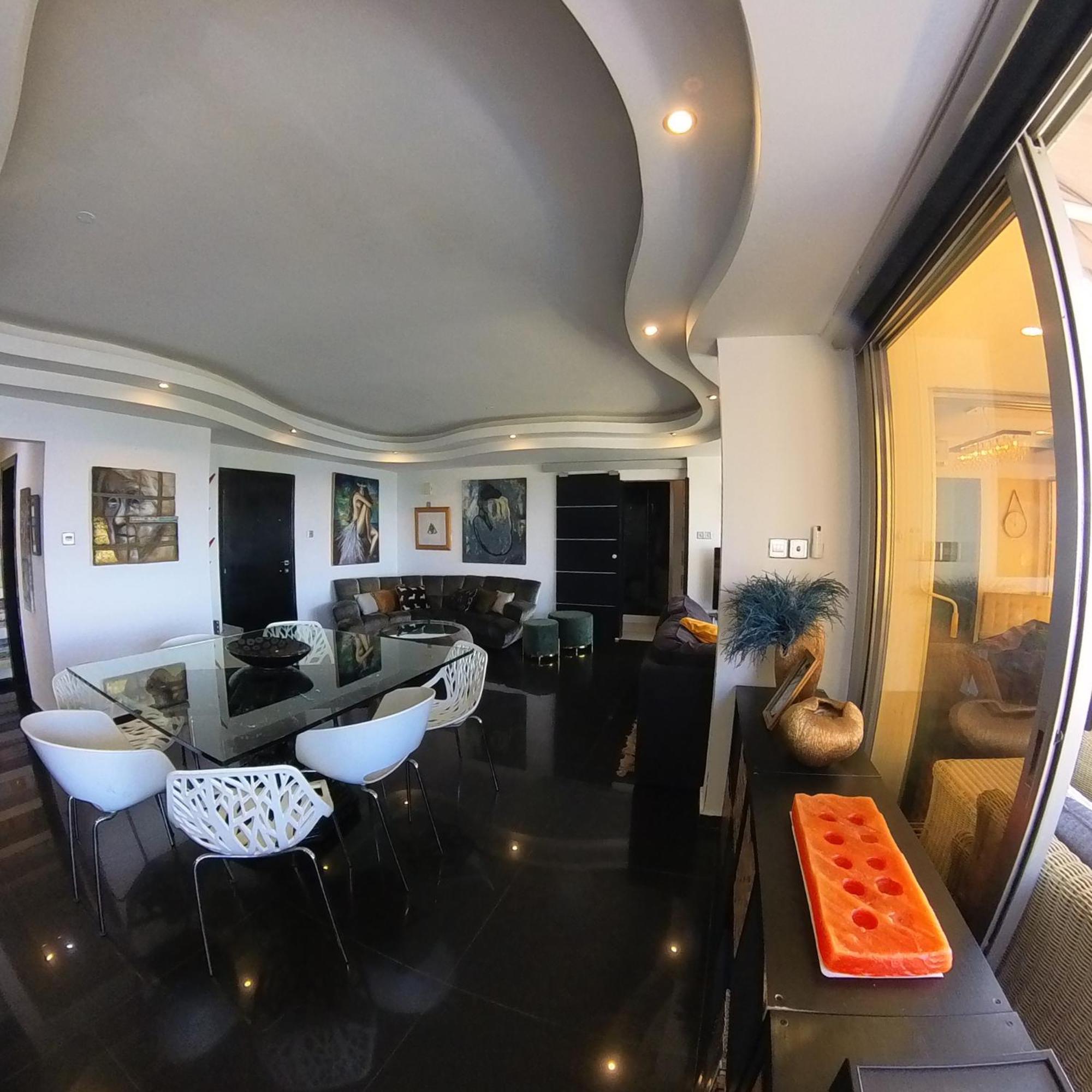 The View Penthouse Apartment *
