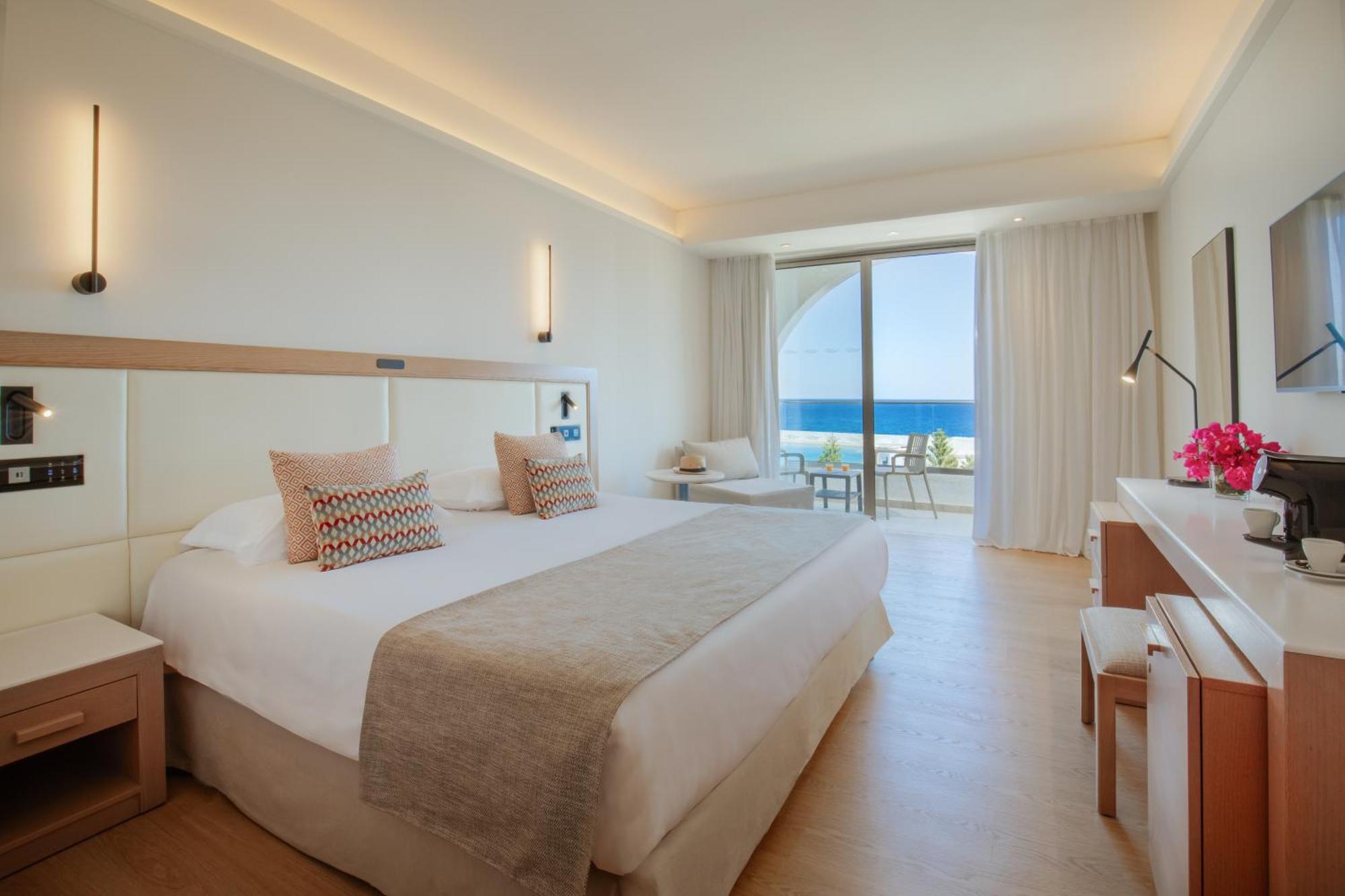 Golden Coast 4* Protaras