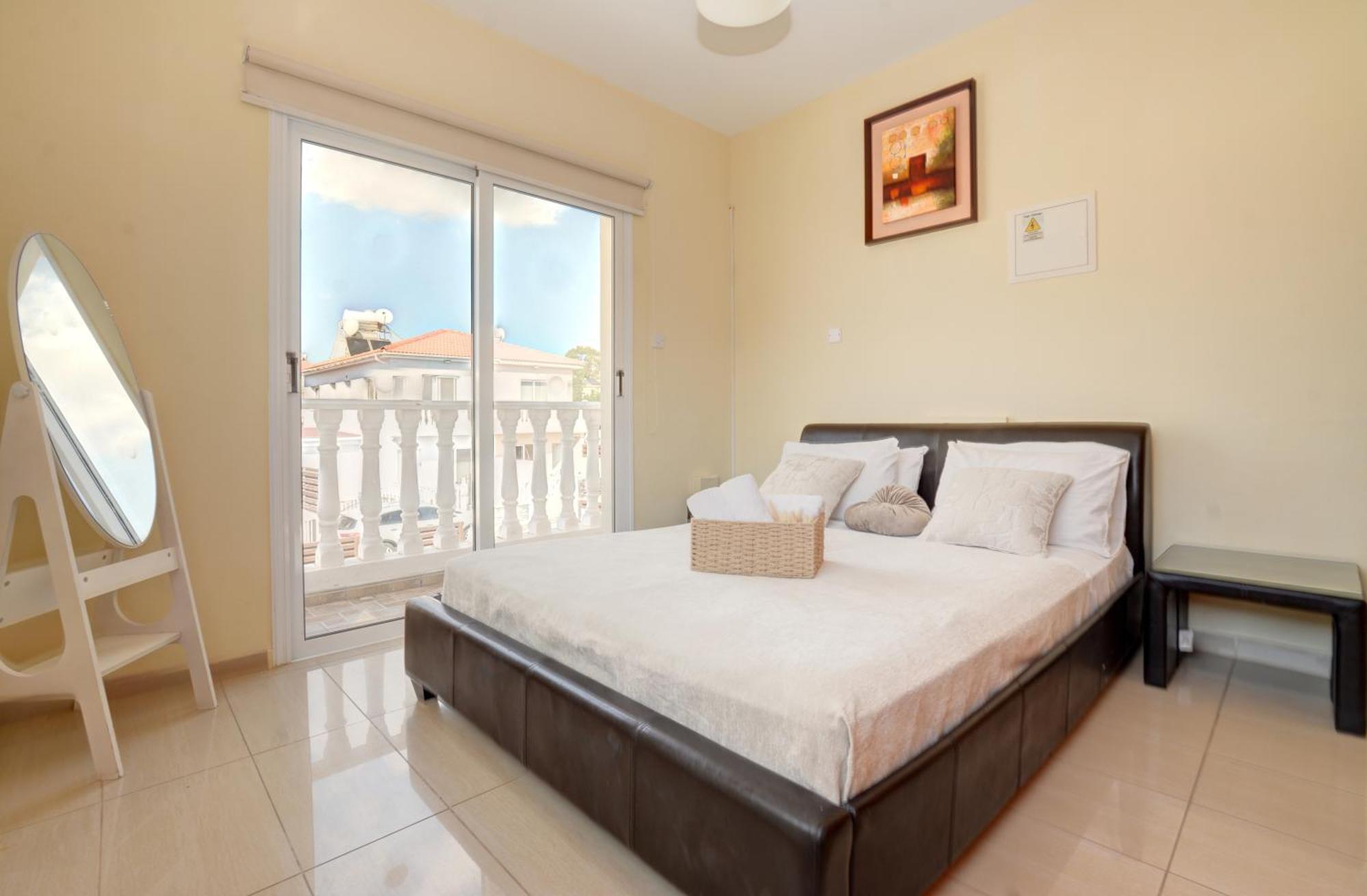 Nissi Crystal Villa