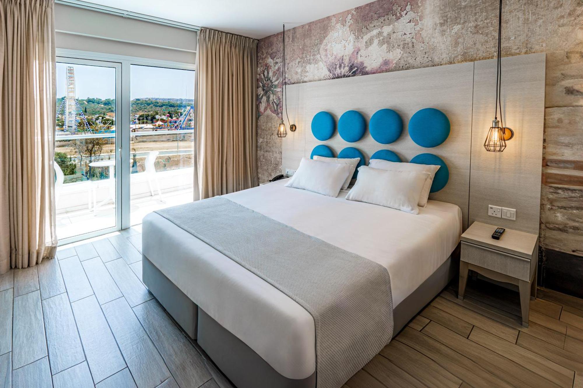 Vangelis Hotel&suites 4*