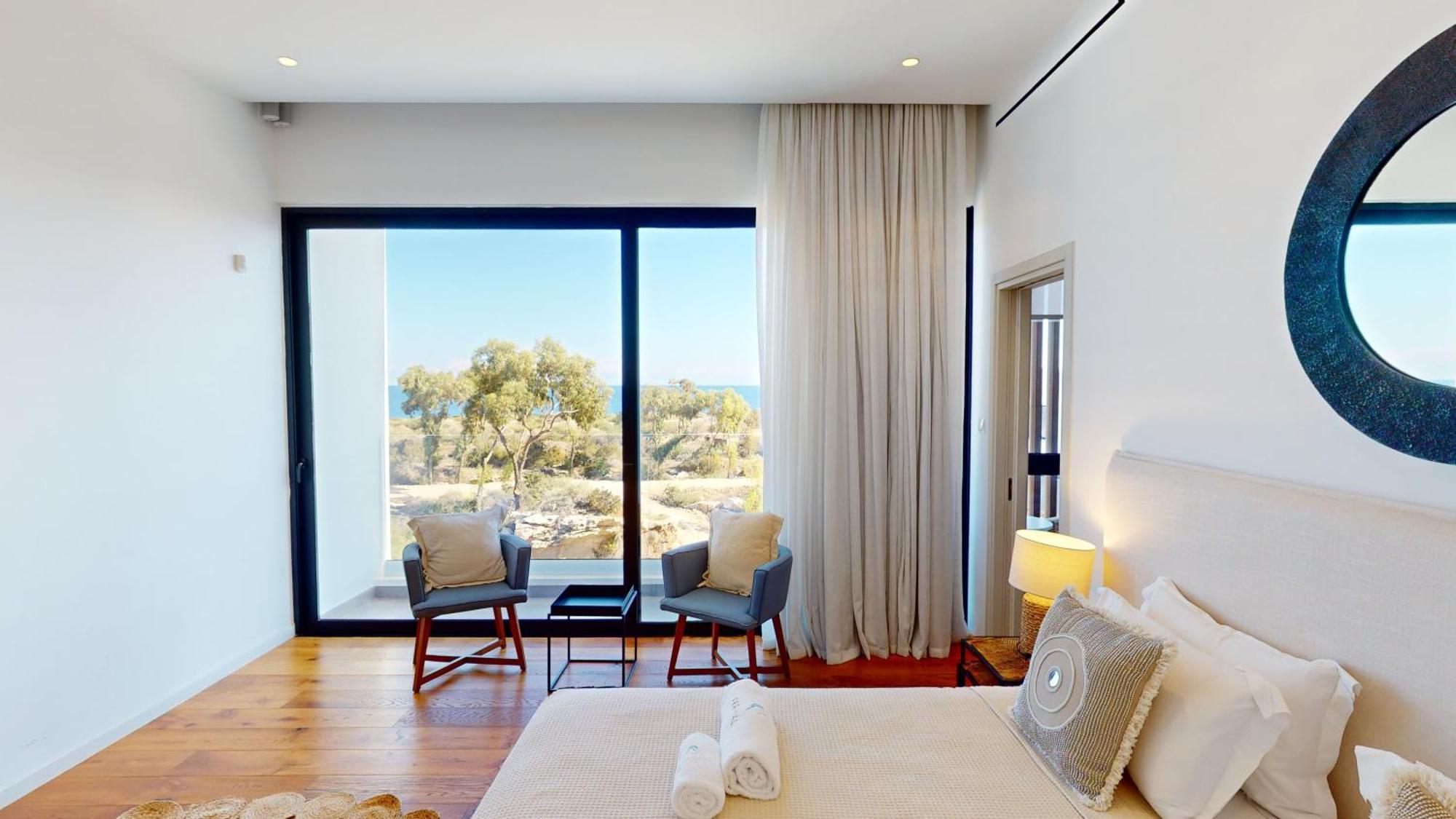 Villa Periyiali Konnos