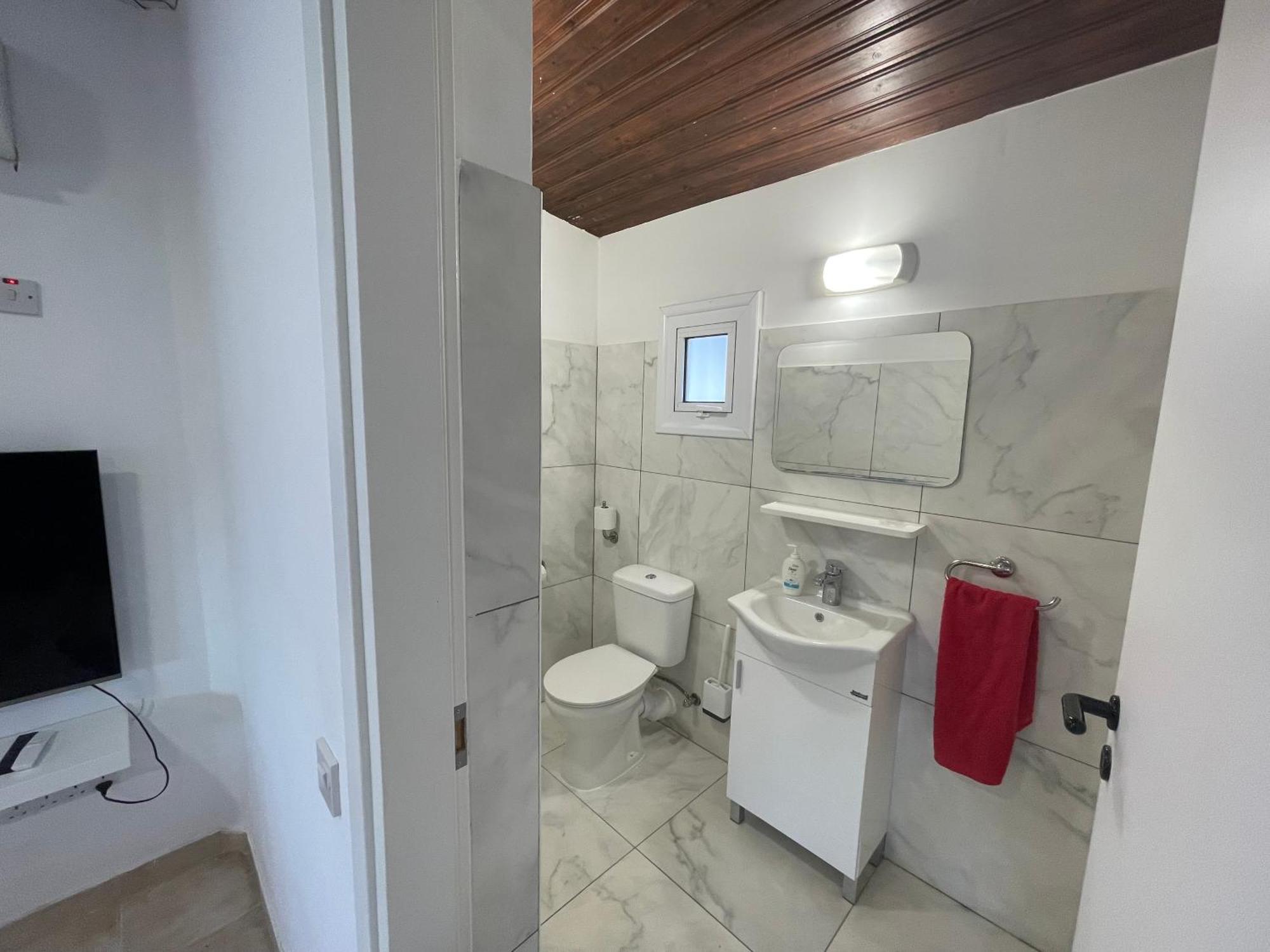 Cosy Refurbished Centre Limassol