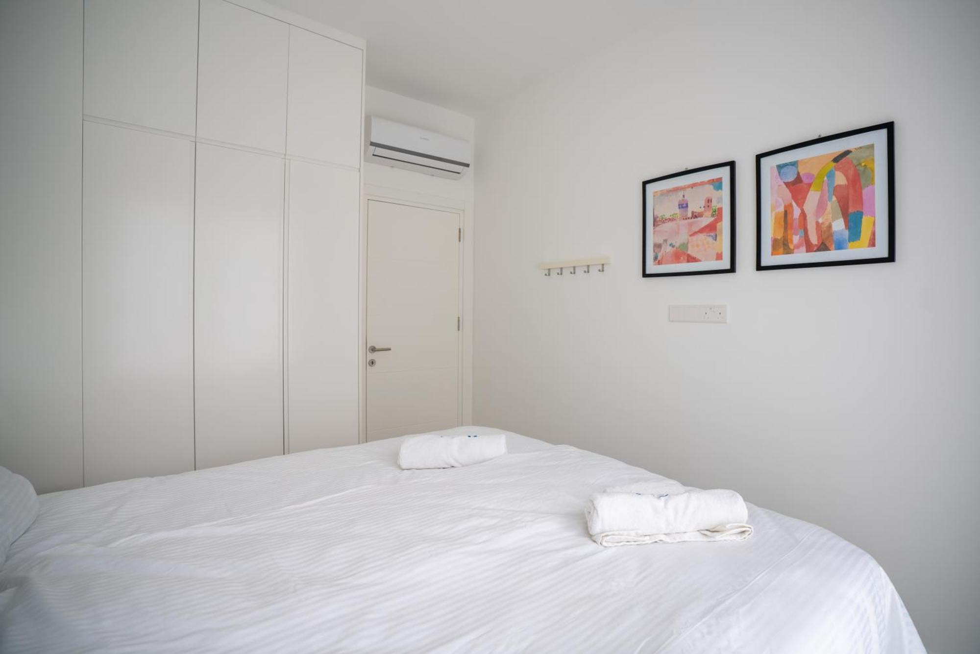 Oceanfront Oasis With Private Pool Stunning Views Apartment Kyrenia (Northern Cyprus)