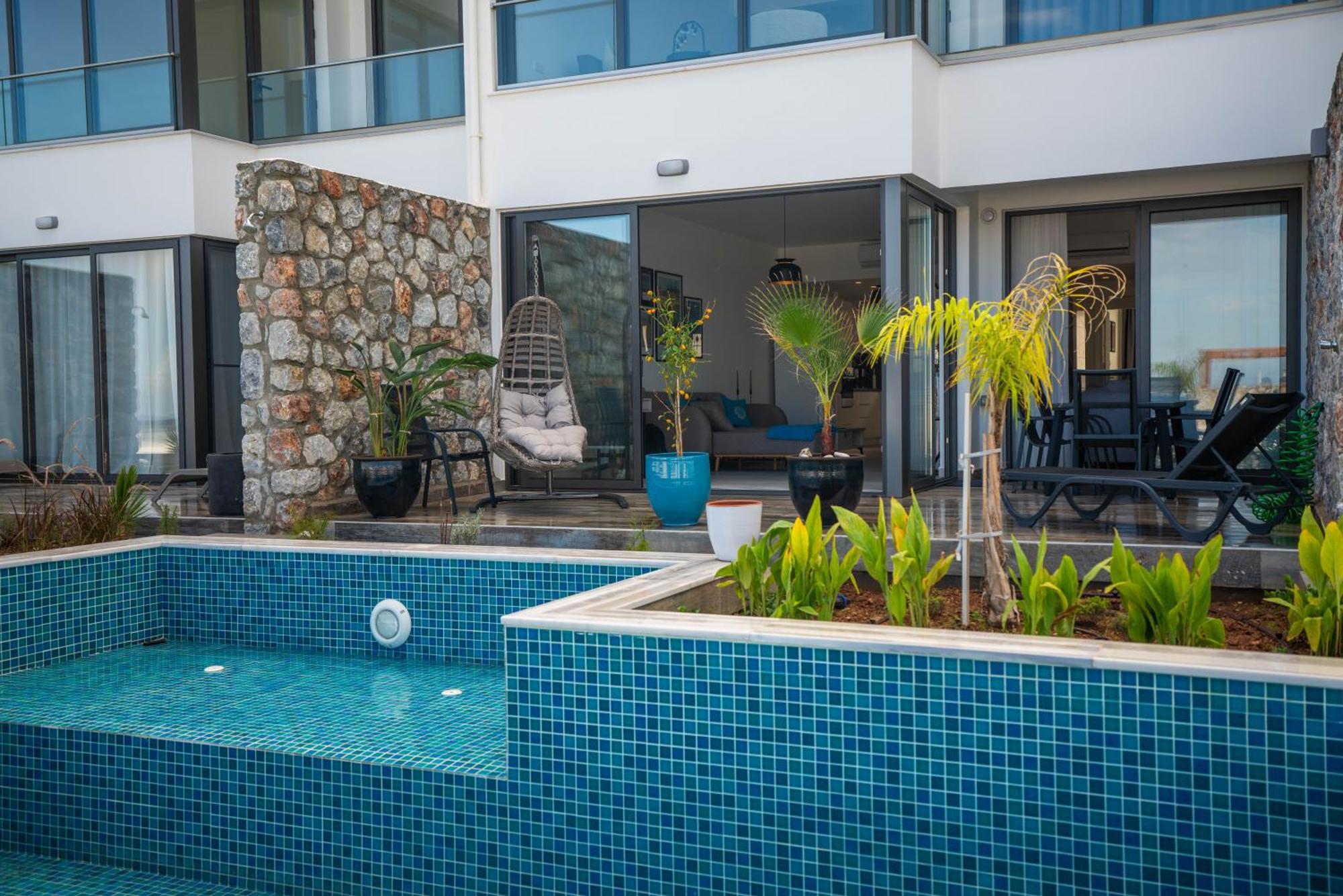 Apartment Oceanfront Oasis With Private Pool Stunning Views Kyrenia (Northern Cyprus)
