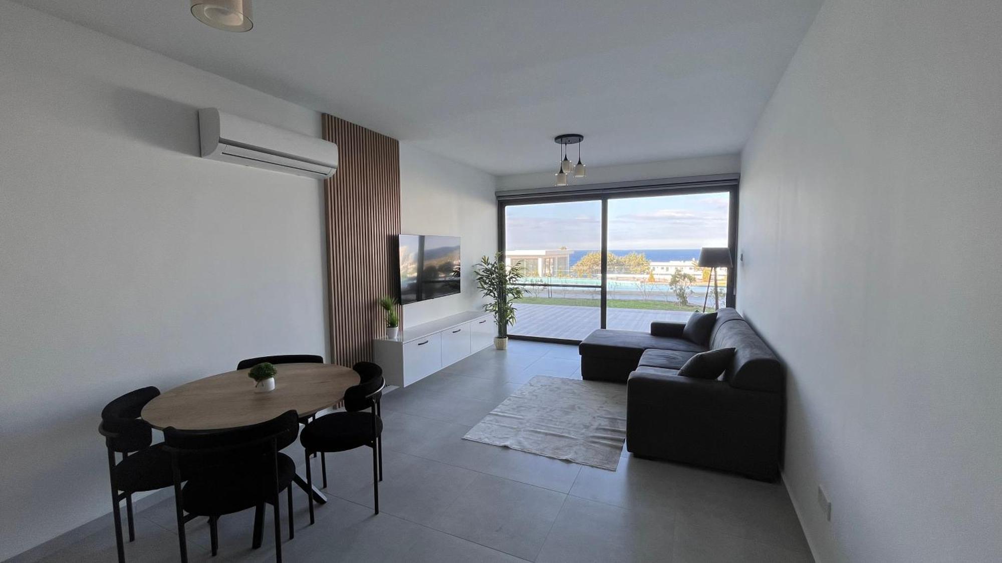 Apartment Siesta Beachfront *